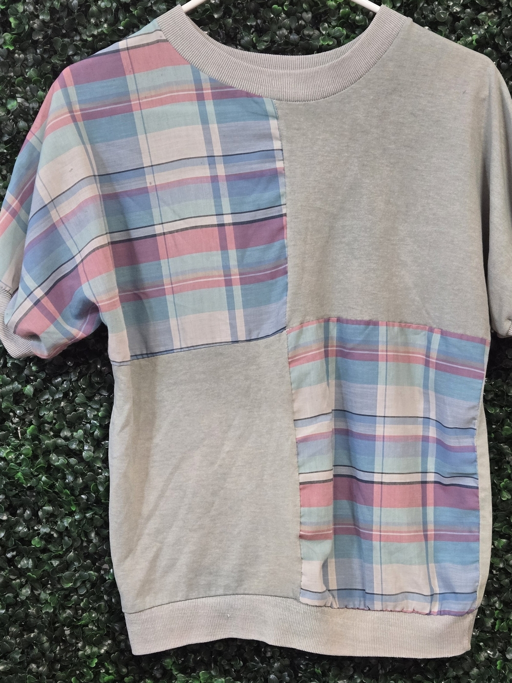 Vintage Patchwork Plaid Short Sleeve Top - Light Gray & Pastel Plaid